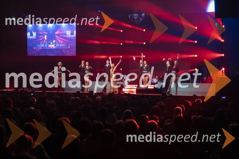 Glasbeno plesni spektakel s Tanjo Žagar