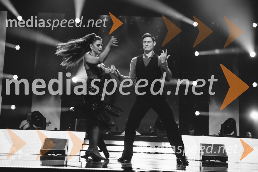 Glasbeno plesni spektakel s Tanjo Žagar