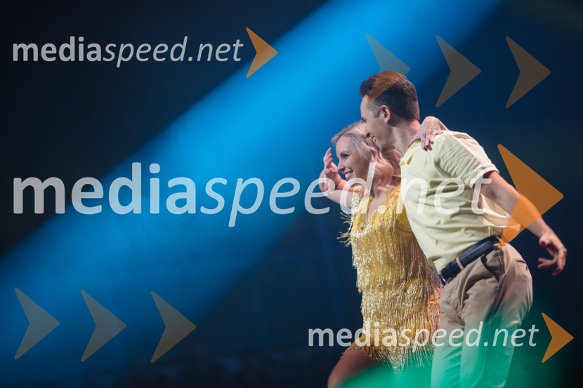 Glasbeno plesni spektakel s Tanjo Žagar