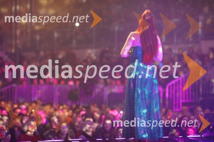  Tanja Žagar, pevkaGlasbeno plesni spektakel s Tanjo Žagar