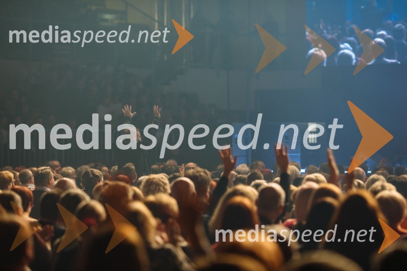 Glasbeno plesni spektakel s Tanjo Žagar