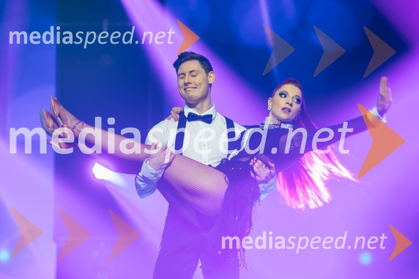 Glasbeno plesni spektakel s Tanjo Žagar