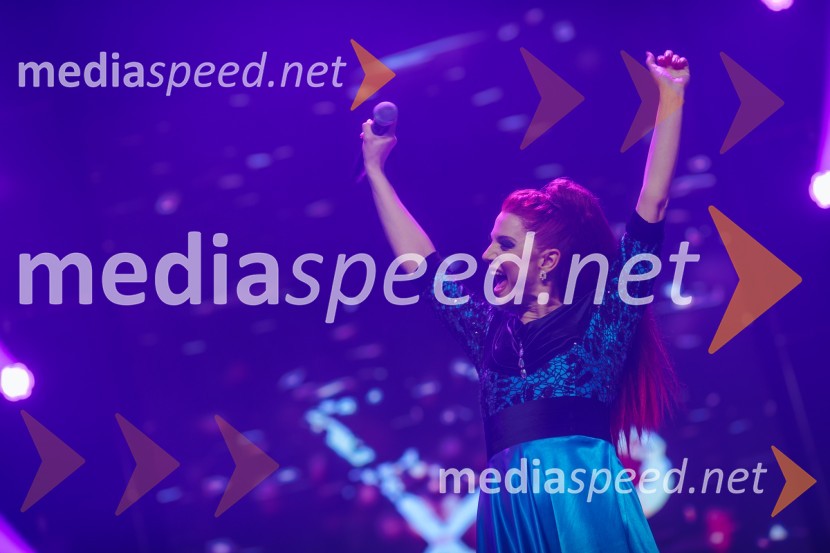 Glasbeno plesni spektakel s Tanjo Žagar