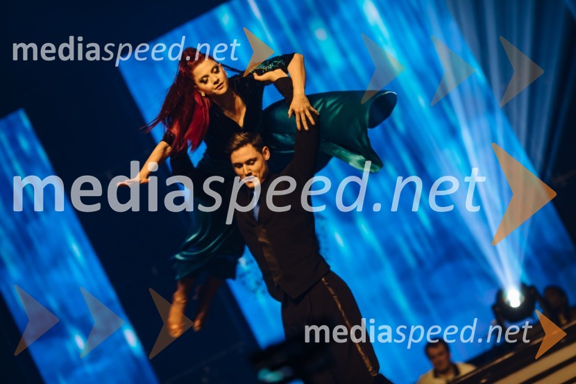 Glasbeno plesni spektakel s Tanjo Žagar