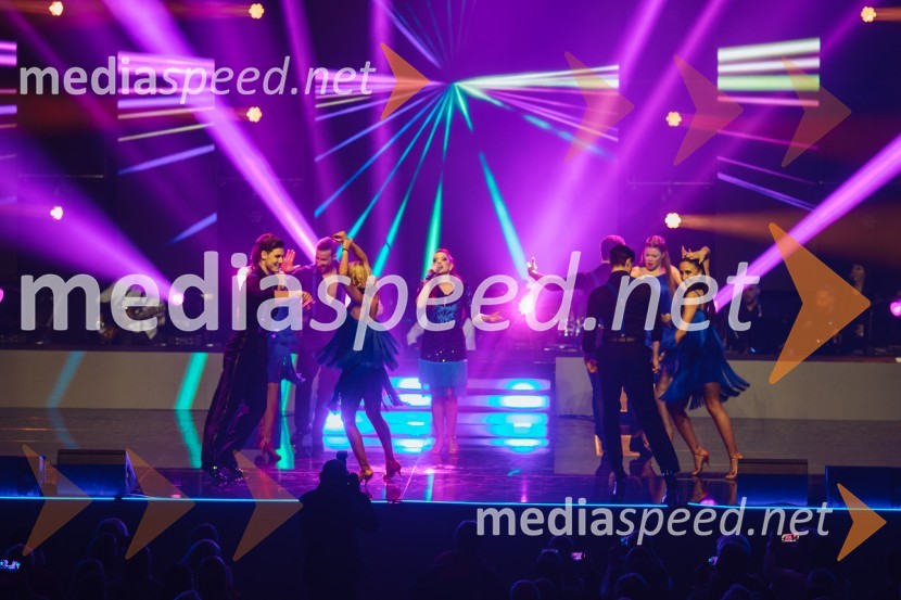 Glasbeno plesni spektakel s Tanjo Žagar