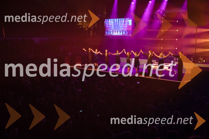 Glasbeno plesni spektakel s Tanjo Žagar