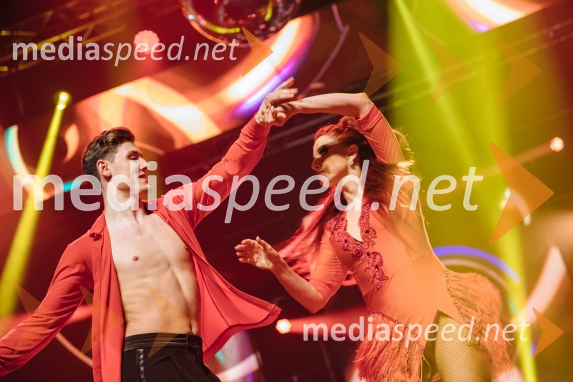 Glasbeno plesni spektakel s Tanjo Žagar