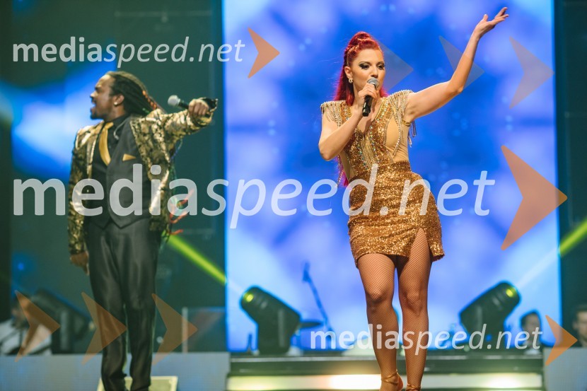 Glasbeno plesni spektakel s Tanjo Žagar