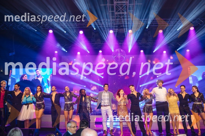 Glasbeno plesni spektakel s Tanjo Žagar