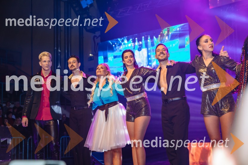 Glasbeno plesni spektakel s Tanjo Žagar