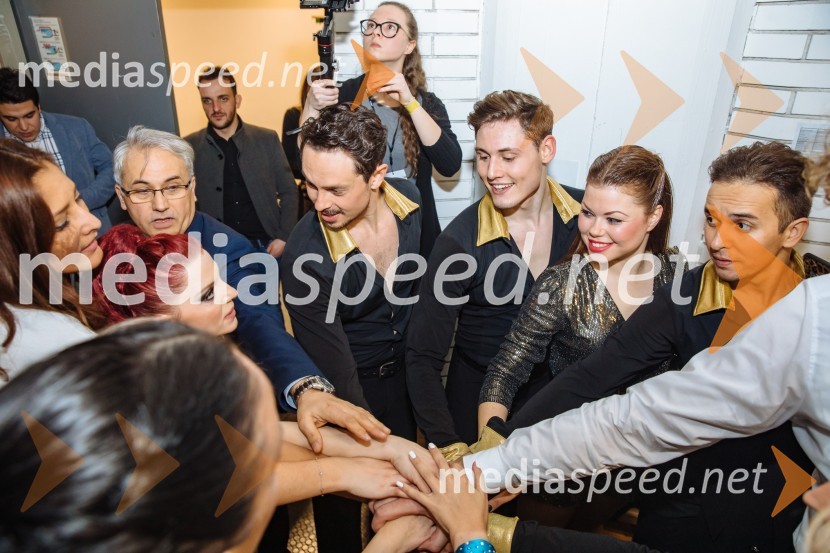 Glasbeno plesni spektakel s Tanjo Žagar