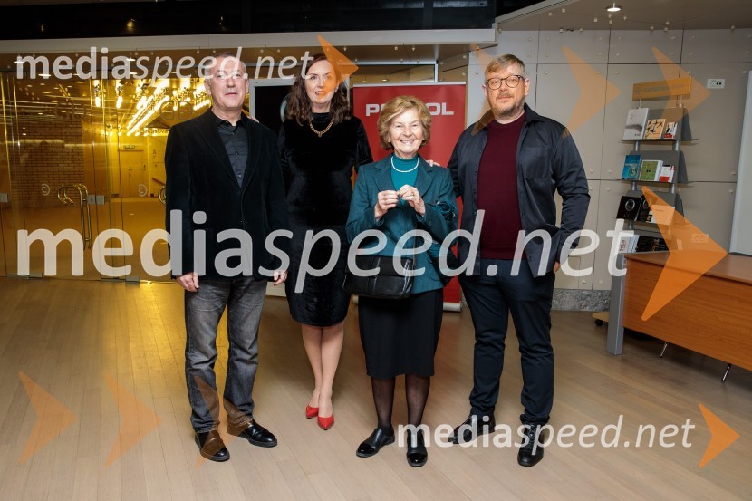  Ivica Buljan, režiser;  ... ;  ... ;  Robert Waltl, direktor, Mini teater2020, premiera drame