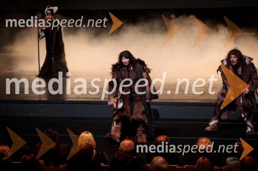 2020, premiera drame