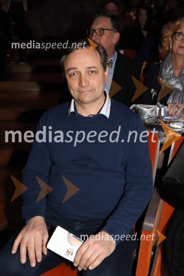  Branko Cestnik, duhovnik, nominiranec za Bob 2019Bob leta 2019 zdravnici in humanitarki Ninni Kozorog