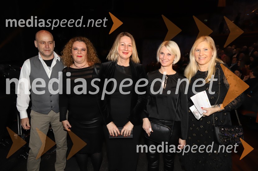 Bob leta 2019 zdravnici in humanitarki Ninni Kozorog