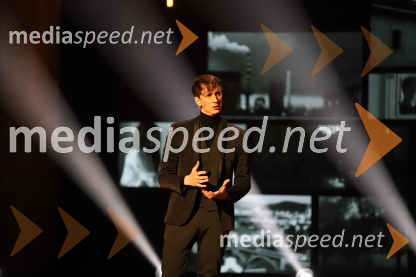  Jurij Drevenšek, igralecBob leta 2019 zdravnici in humanitarki Ninni Kozorog