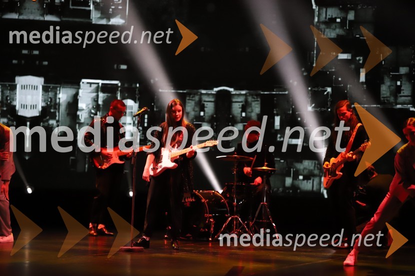 Koala VoiceBob leta 2019 zdravnici in humanitarki Ninni Kozorog