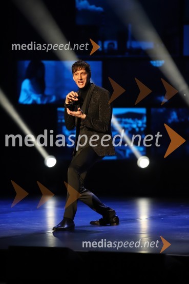  Jurij Drevenšek, igralecBob leta 2019 zdravnici in humanitarki Ninni Kozorog