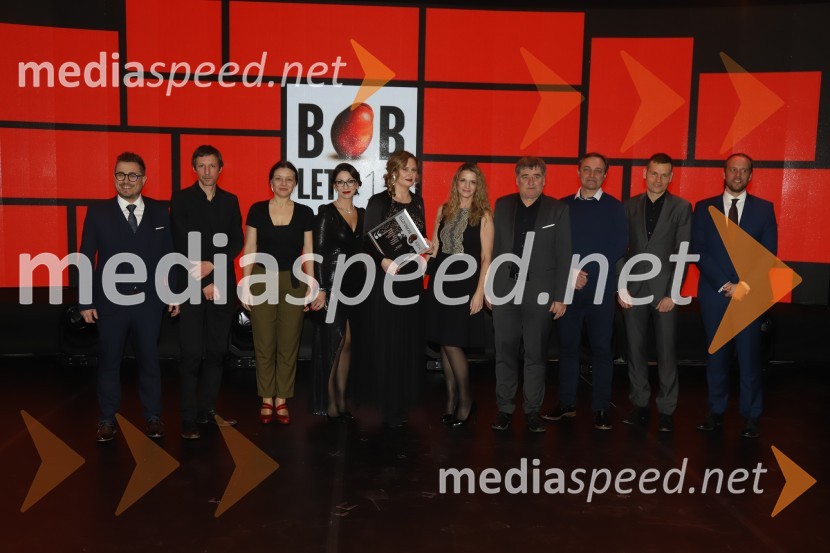  Matija Stepišnik, odgovorni urednik, Večer;  Boštjan Narat, glasbenik;  Ana Duša, umetnica; dr. Emilija Stojmenova Duh, direktorica Digital Innovation Hub Slovenia; dr. Ninna Kozorog, zdravnica, predsednica društva Humanitarček;  Bronja Žakelj, pisateljica;  Marko Radmilovič, radijec, kolumnist, režiser;  Branko Cestnik, duhovnik, nominiranec za Bob 2019; Dr.  Marko  Lovec , politolog;  Uroš Hakl, direktor družbe Večer, d.o.o.Bob leta 2019 zdravnici in humanitarki Ninni Kozorog