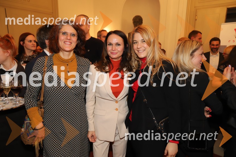  ... ; dr. Mejra Festić, viceguvernerka, Banka Slovenije;  Ana  MilanezBob leta 2019 zdravnici in humanitarki Ninni Kozorog