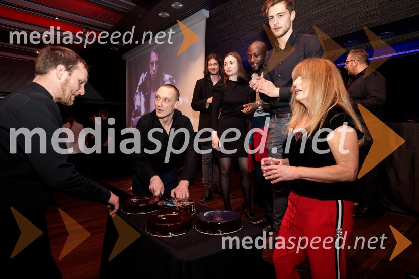 2020, premiera drame