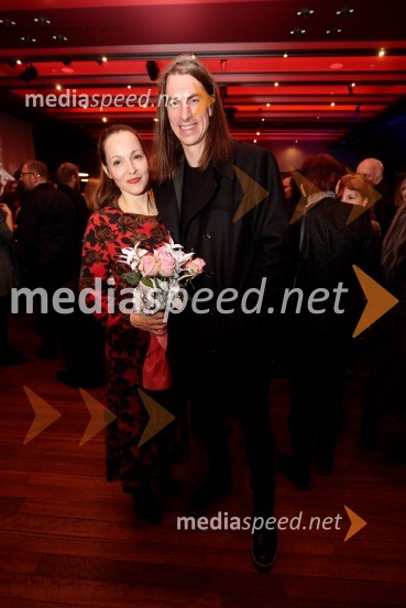 2020, premiera drame