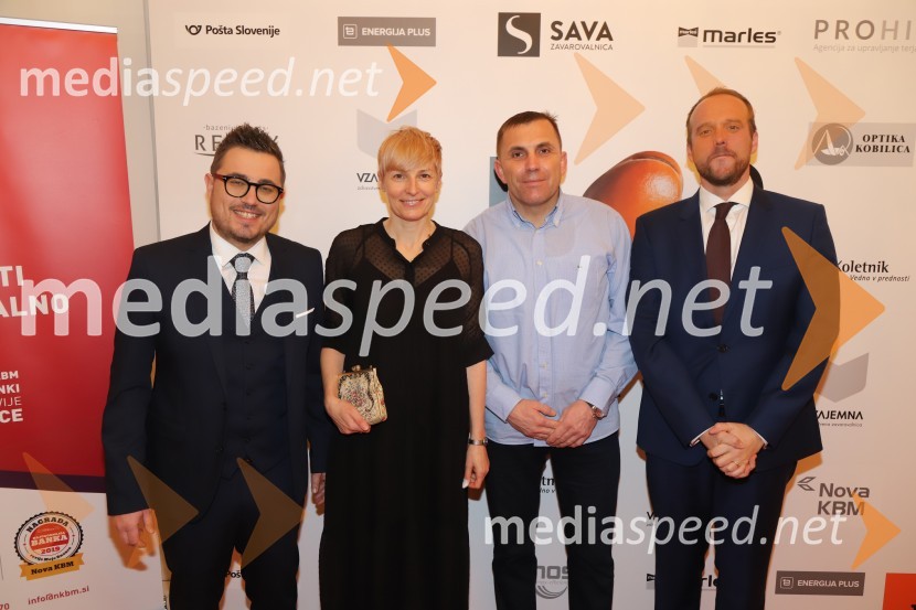  Matija Stepišnik, odgovorni urednik, Večer;  ... ;  Gorazd Koletnik, direktor Avto Koletnik;  Uroš Hakl, direktor družbe Večer, d.o.o.Bob leta 2019 zdravnici in humanitarki Ninni Kozorog