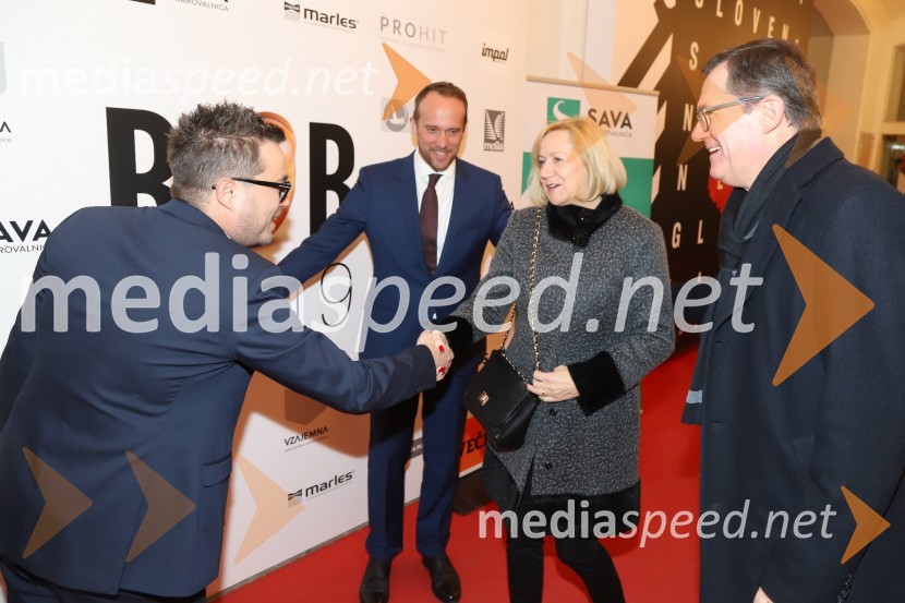  Matija Stepišnik, odgovorni urednik, Večer;  Uroš Hakl, direktor družbe Večer, d.o.o.;  ... ; dr. Zoran Medved, odgovorni urednik, TV MariborBob leta 2019 zdravnici in humanitarki Ninni Kozorog