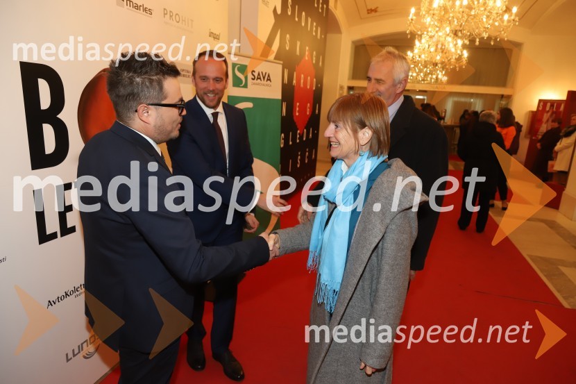  Matija Stepišnik, odgovorni urednik, Večer;  Uroš Hakl, direktor družbe Večer, d.o.o.; Dr. Dragica Marinič, koordinatorica SRIP - Krožno gospodarstvo;  ... Bob leta 2019 zdravnici in humanitarki Ninni Kozorog