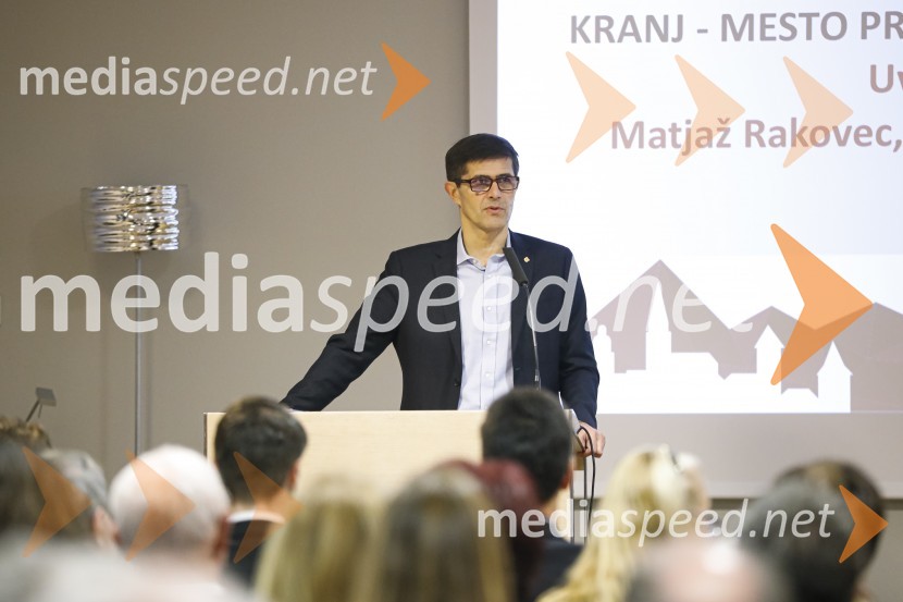  Matjaž Rakovec, župan Mestne občine KranjKranj - mesto prihodnosti za starejše