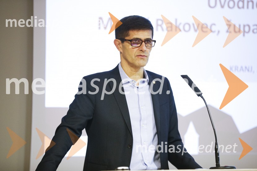  Matjaž Rakovec, župan Mestne občine KranjKranj - mesto prihodnosti za starejše