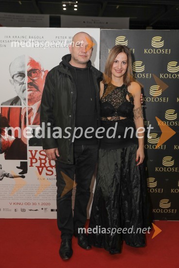  Uroš Potočnik;  Aleksandra  Balmazović, igralkaVsi proti vsem, premiera slovenskega filma