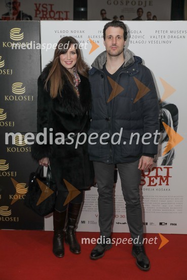  Nataša Pinoza Grilc, Miss Universe Slovenije 2006, manekenka;  Peter GrilcVsi proti vsem, premiera slovenskega filma