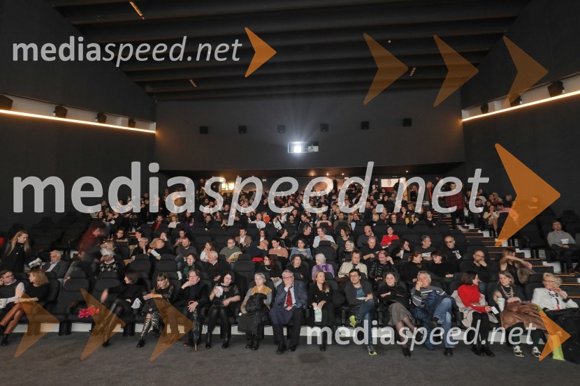 Vsi proti vsem, premiera slovenskega filma