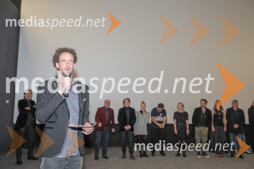 Vsi proti vsem, premiera slovenskega filma