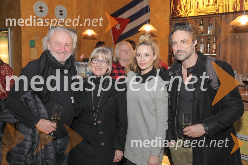  Peter Bratuša, režiser;  Špela Levičnik Oblak, scenaristka;  Iva Krajnc Bagola, igralka;  Rok Vihar, igralecVsi proti vsem, premiera slovenskega filma