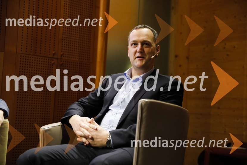 Pogovor o inovativnosti z mag. Metko Svetlin, dr. Mihom Škerlavajem in mag. Tomažem Laniškom