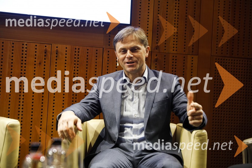 Pogovor o inovativnosti z mag. Metko Svetlin, dr. Mihom Škerlavajem in mag. Tomažem Laniškom