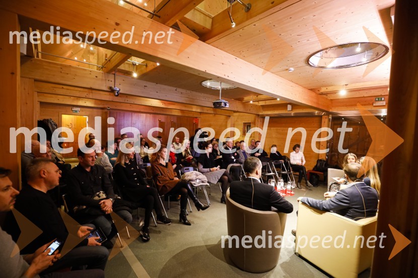 Pogovor o inovativnosti z mag. Metko Svetlin, dr. Mihom Škerlavajem in mag. Tomažem Laniškom