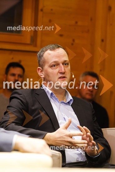 Pogovor o inovativnosti z mag. Metko Svetlin, dr. Mihom Škerlavajem in mag. Tomažem Laniškom