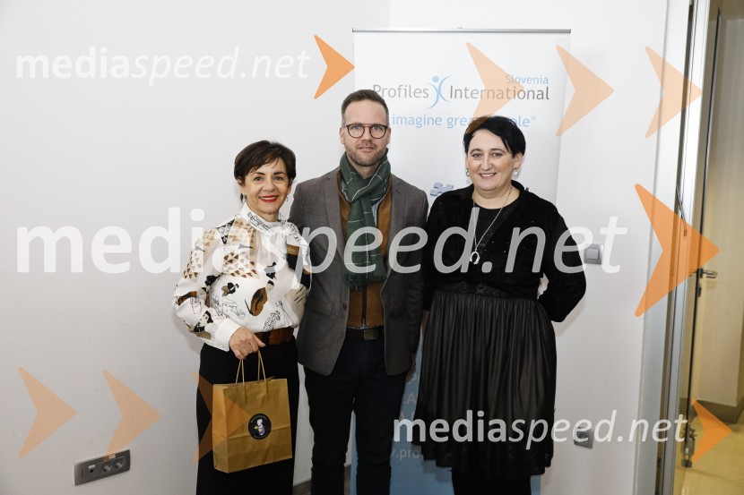 Januarski pogovor, Profiles International