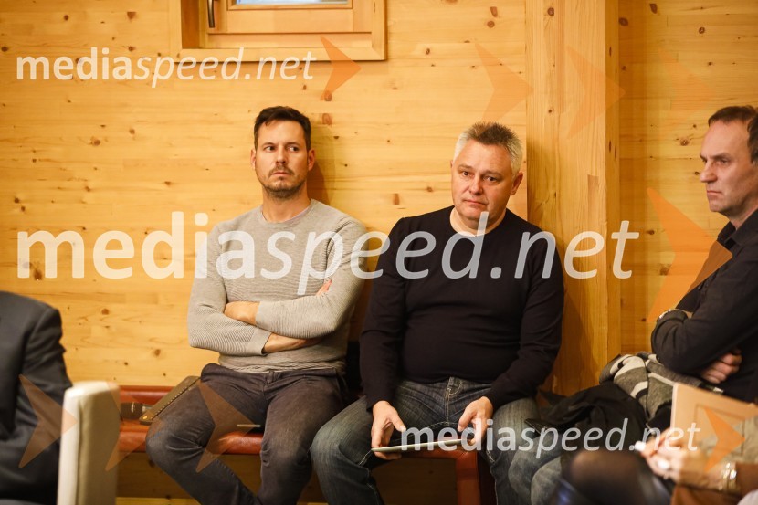 Pogovor o inovativnosti z mag. Metko Svetlin, dr. Mihom Škerlavajem in mag. Tomažem Laniškom