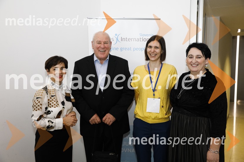 Januarski pogovor, Profiles International