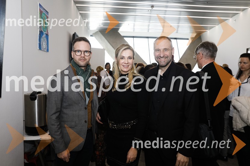 Januarski pogovor, Profiles International