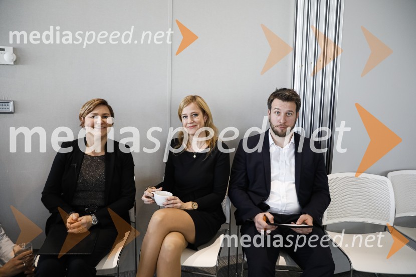 Januarski pogovor, Profiles International