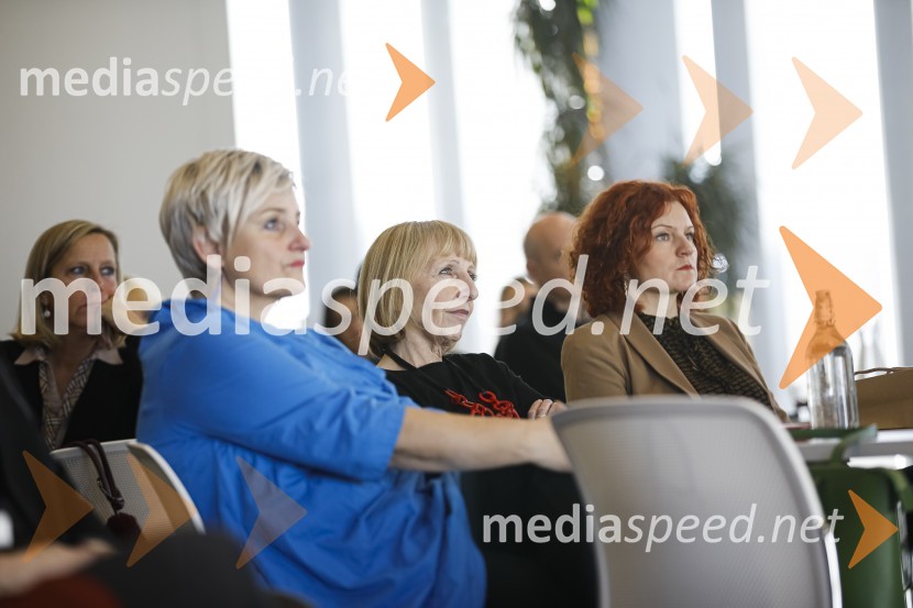 Januarski pogovor, Profiles International