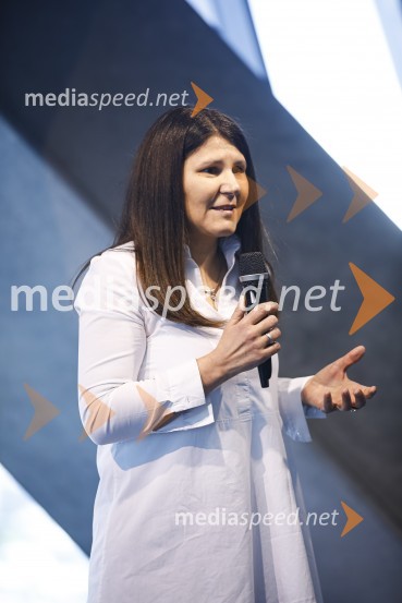 Januarski pogovor, Profiles International