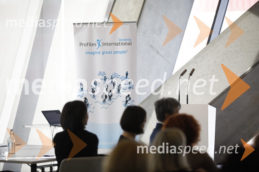 Januarski pogovor, Profiles International