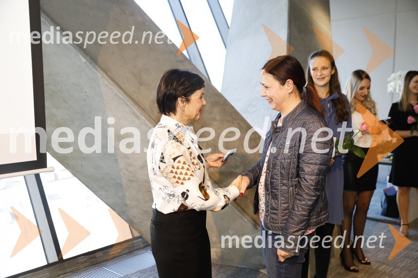 Januarski pogovor, Profiles International