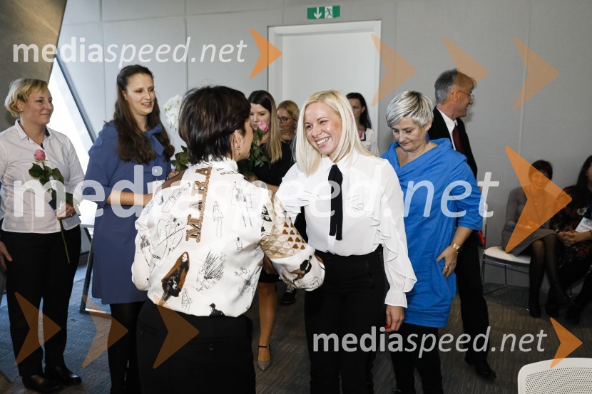 Januarski pogovor, Profiles International